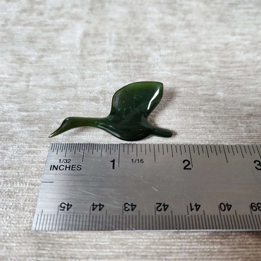 Vintage dark green JADE Flying Goose Duck Pin Brooch